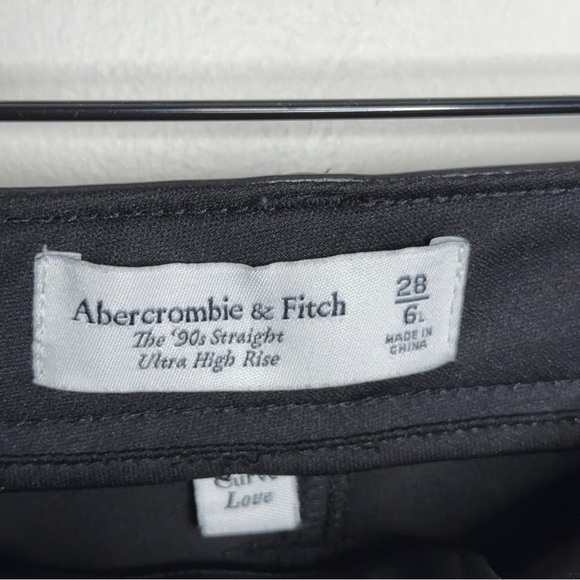ABERCROMBIE & FITCH Curve Love Vegan Leather 90s Straight Pant Black {II17} - Picture 4 of 4